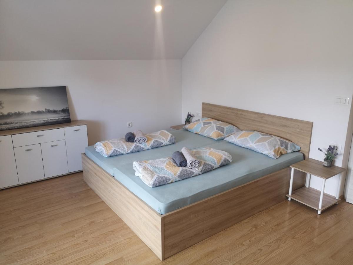 Jaka Apartments Блед Екстериор снимка