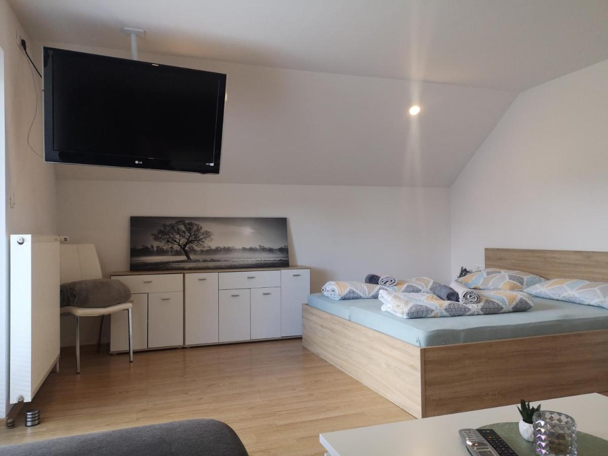 Jaka Apartments Блед Екстериор снимка